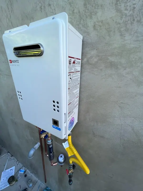 Tankless water heater installation for Westbranch homes